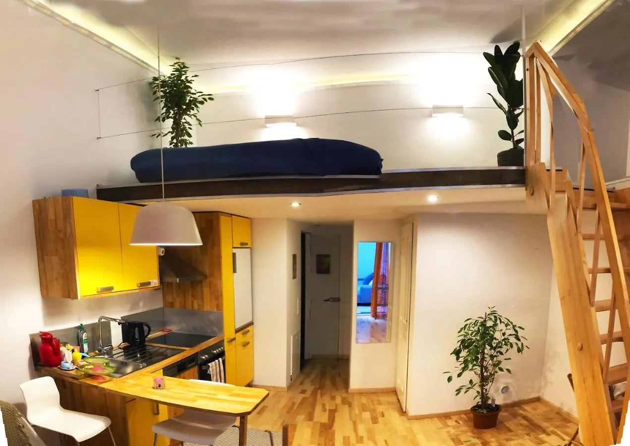 Stylish Loft Apartment City Center Vienna